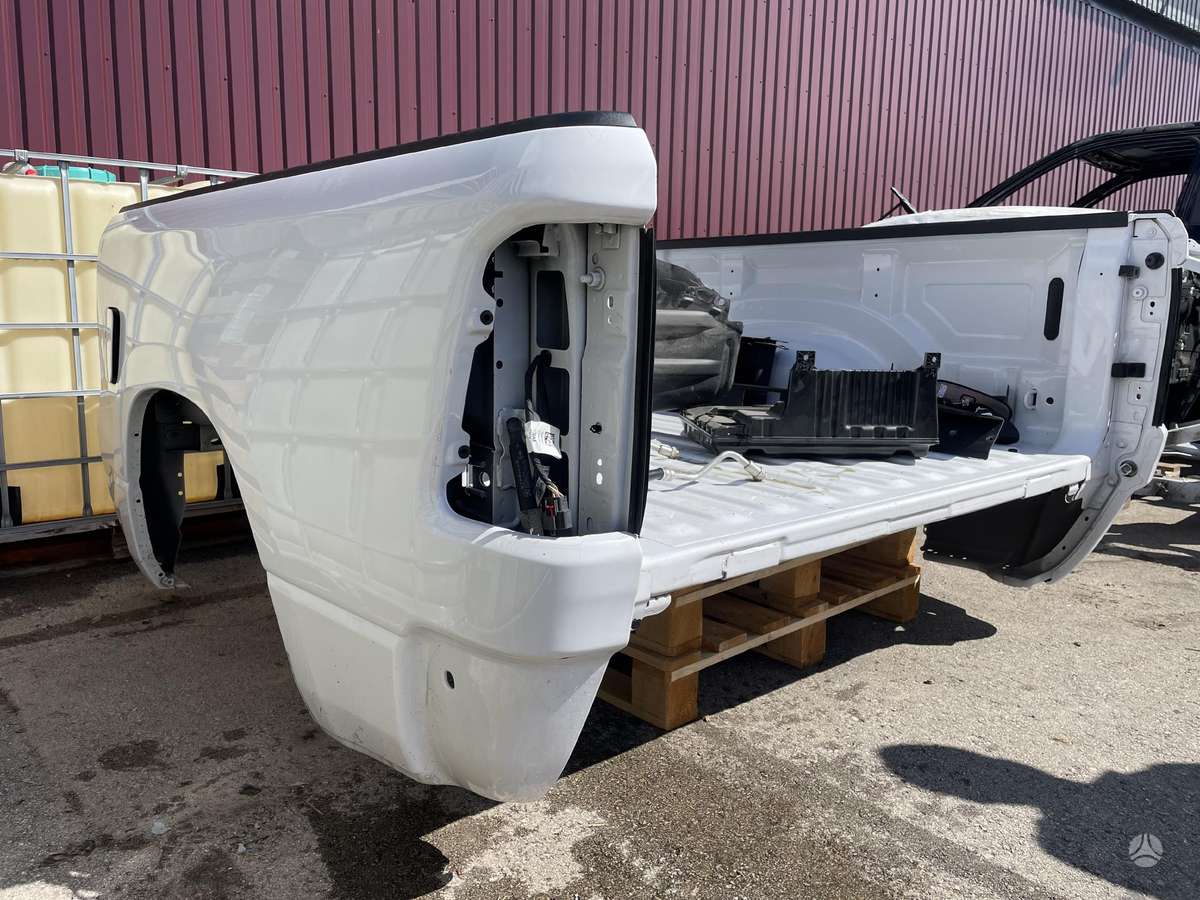 Dodge Ram детали кузова