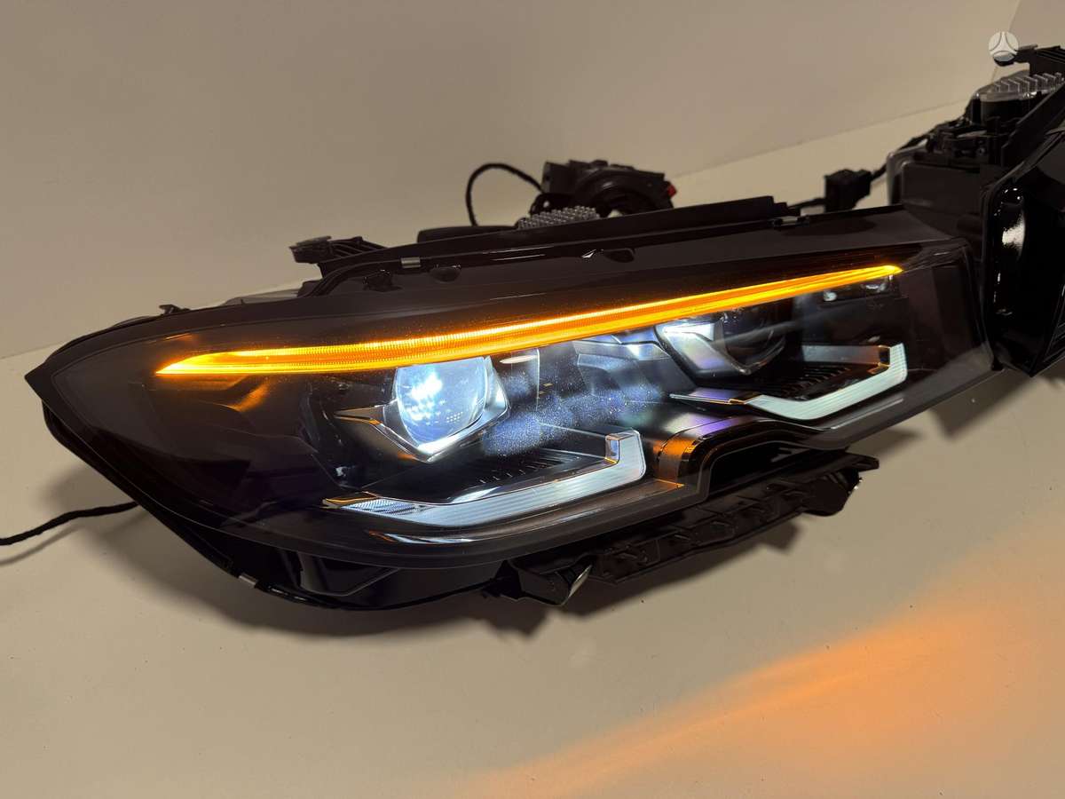 BMW 3 serija lights