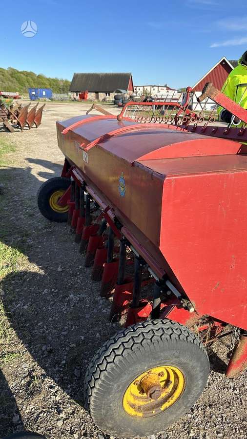 STEGSTED 2.5   2vnt. Tive 2 vnt, seeders, planters