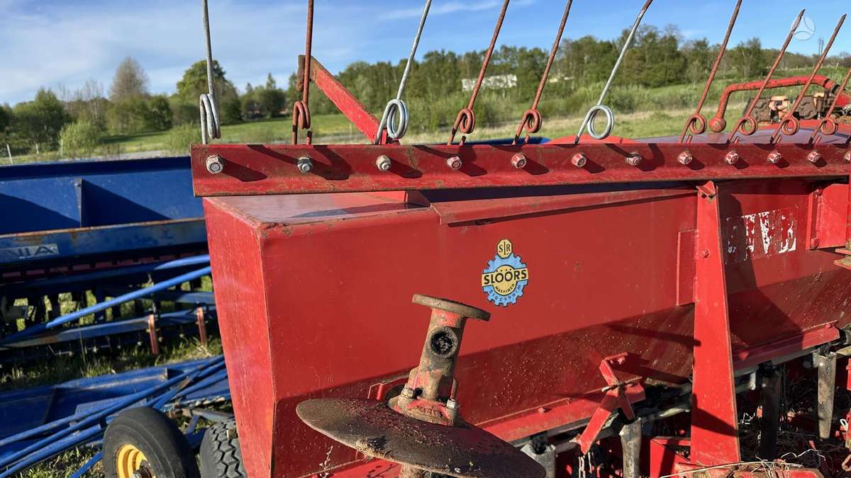STEGSTED 2.5   2vnt. Tive 2 vnt, seeders, planters