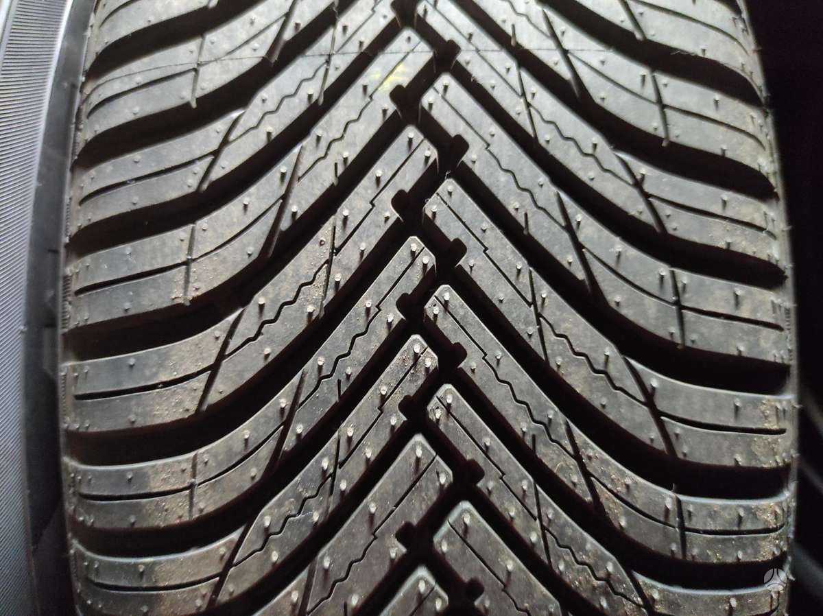 KIA Su davikliais, light alloy, R16