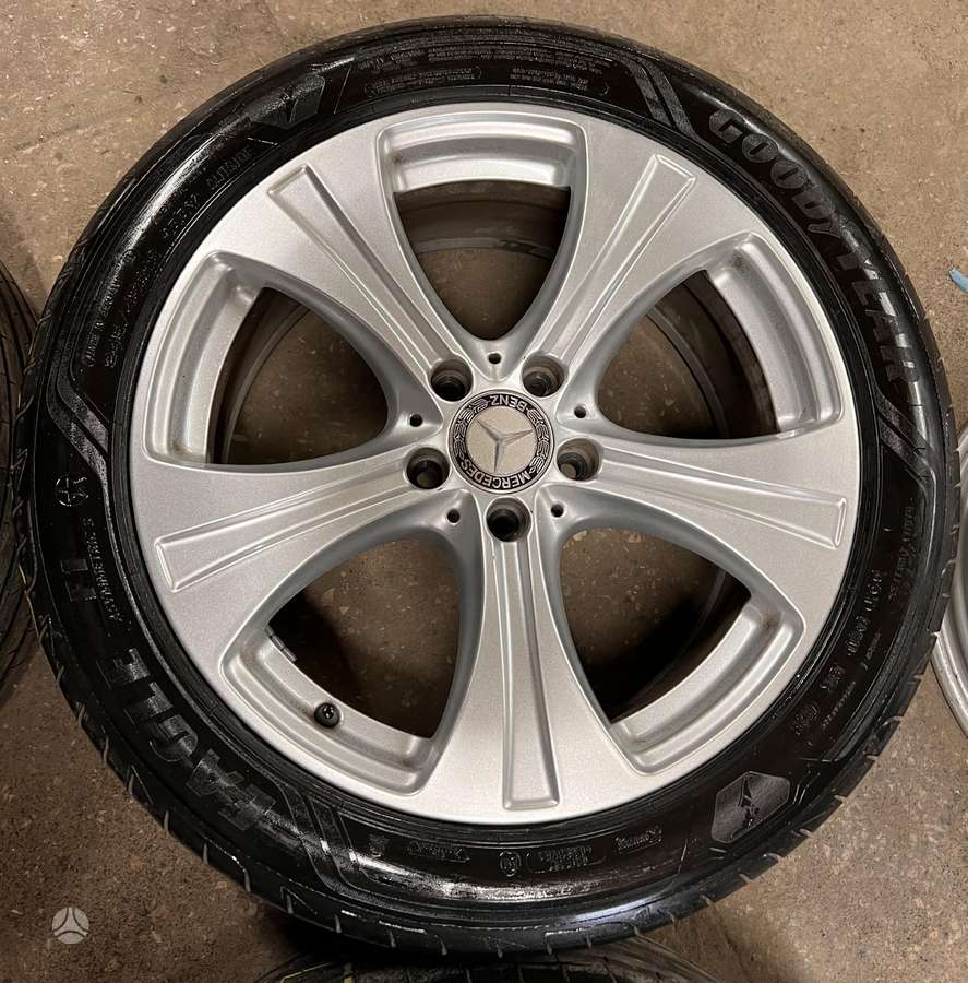 Mercedes-Benz, light alloy, R18