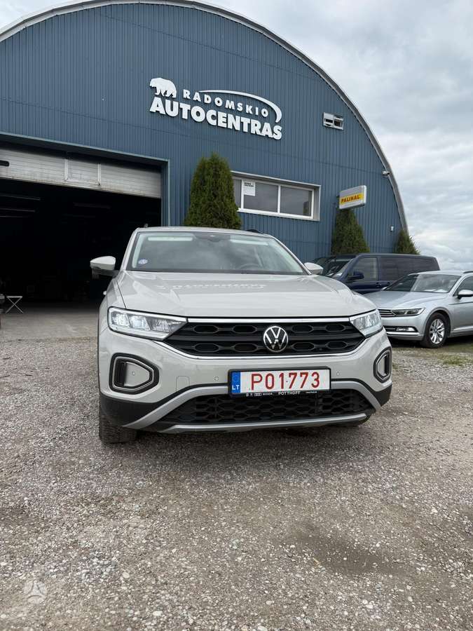Volkswagen T-Roc - 12