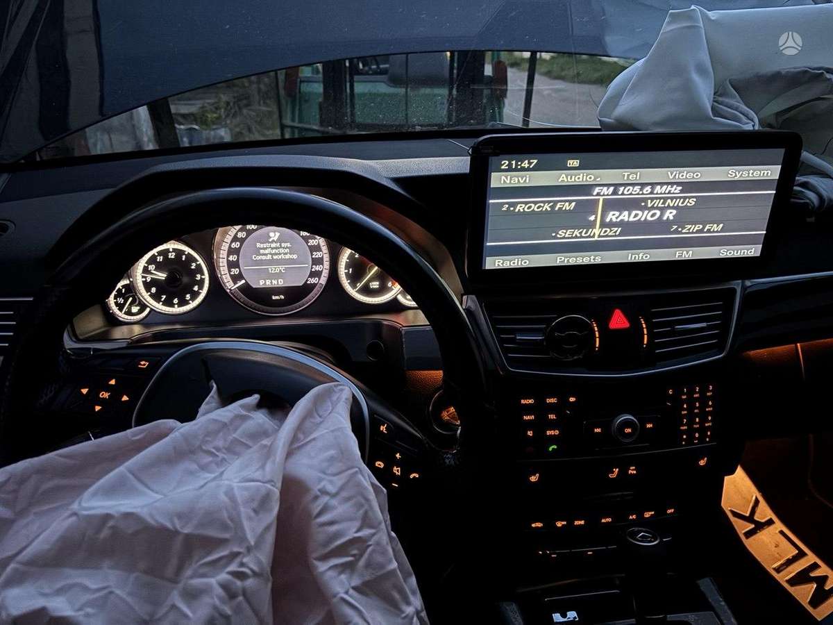 Mercedes-Benz E klasė dalimis