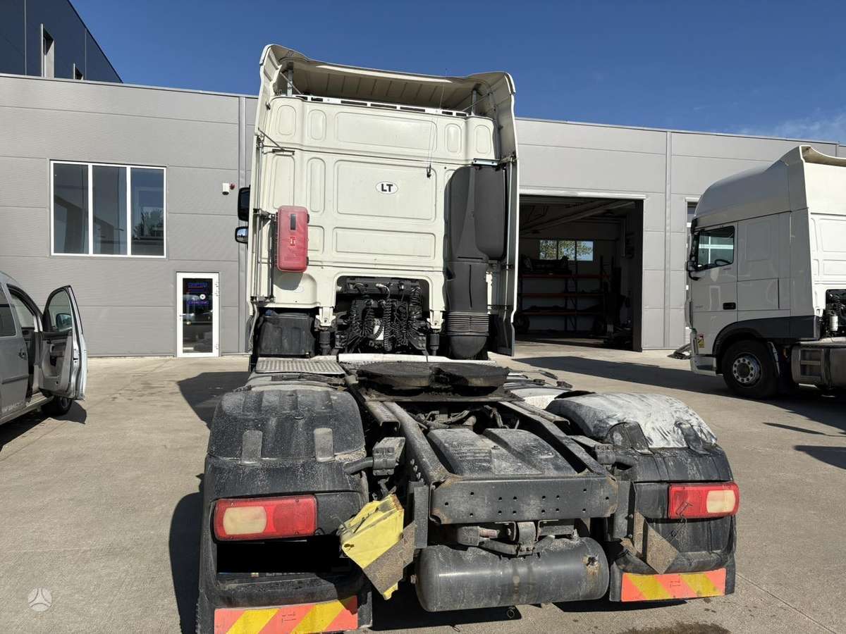DAF XF460FT, semi-trailer trucks