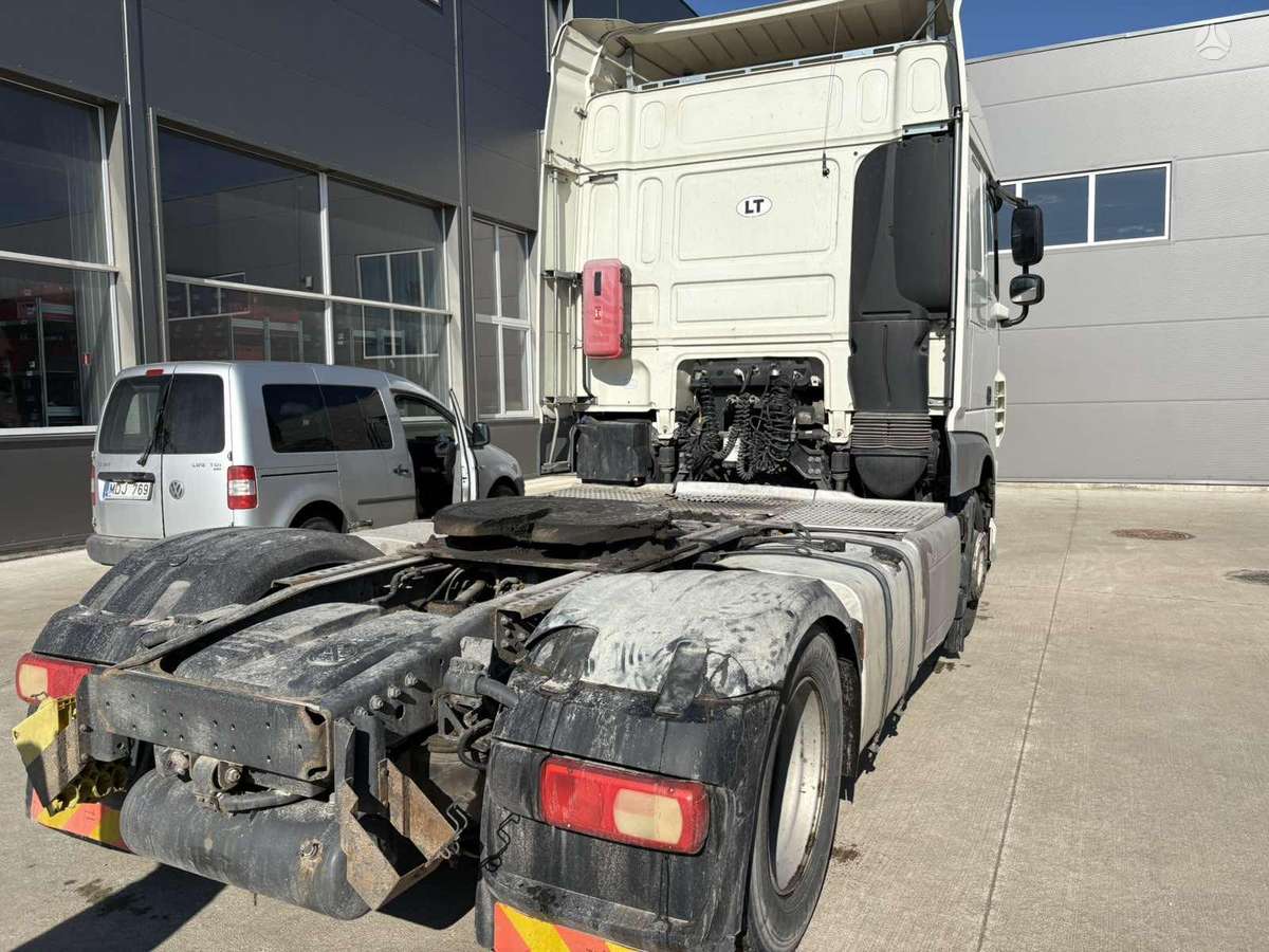 DAF XF460FT, semi-trailer trucks