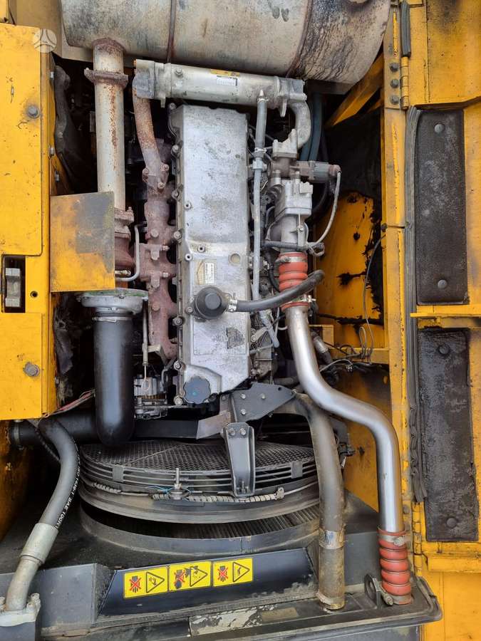 JCB JS 330 NC, экскаваторы