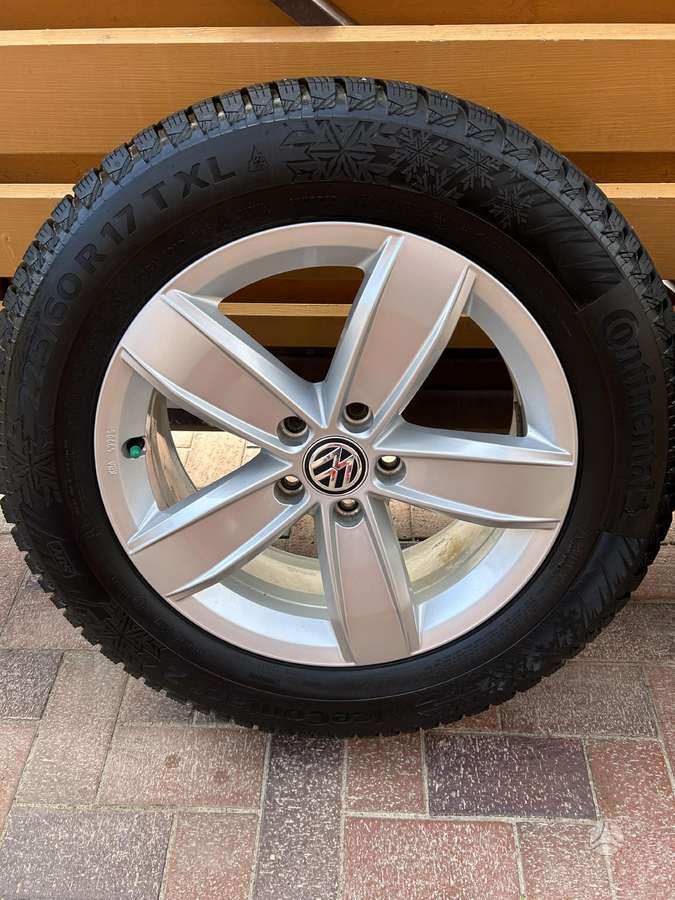 Volkswagen Tiguan, light alloy, R17