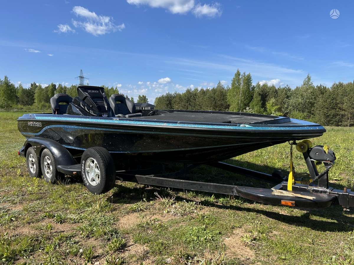 Tracker Nitro Z20, яхты / катера