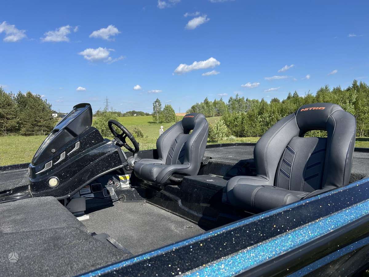 Tracker Nitro Z20, яхты / катера