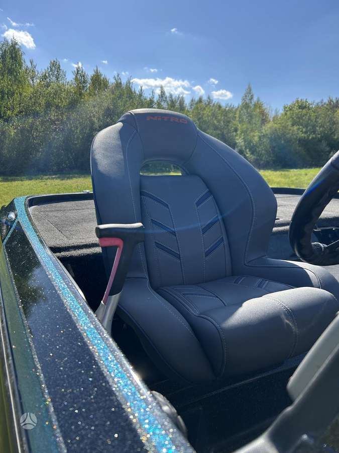 Tracker Nitro Z20, яхты / катера
