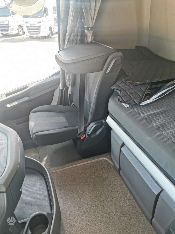 DAF XF 480 FT Low deck, Garantija, double sleeper