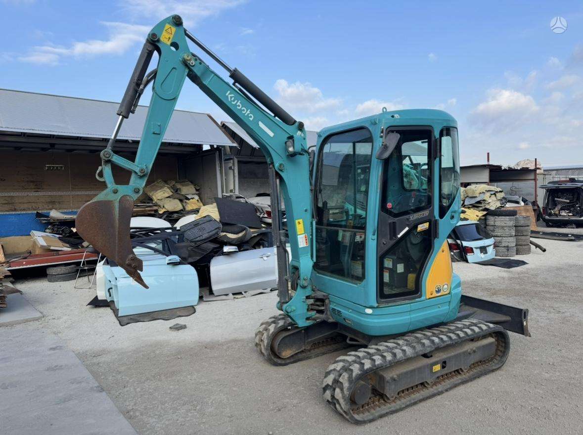 Kubota U-25-3S, mini ekskavatoriai