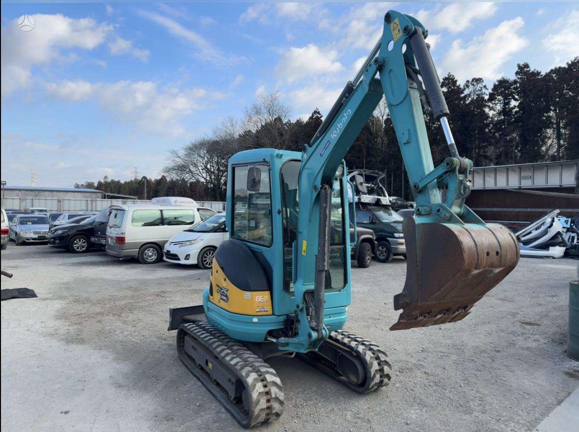 Kubota U-25-3S, mini ekskavatori