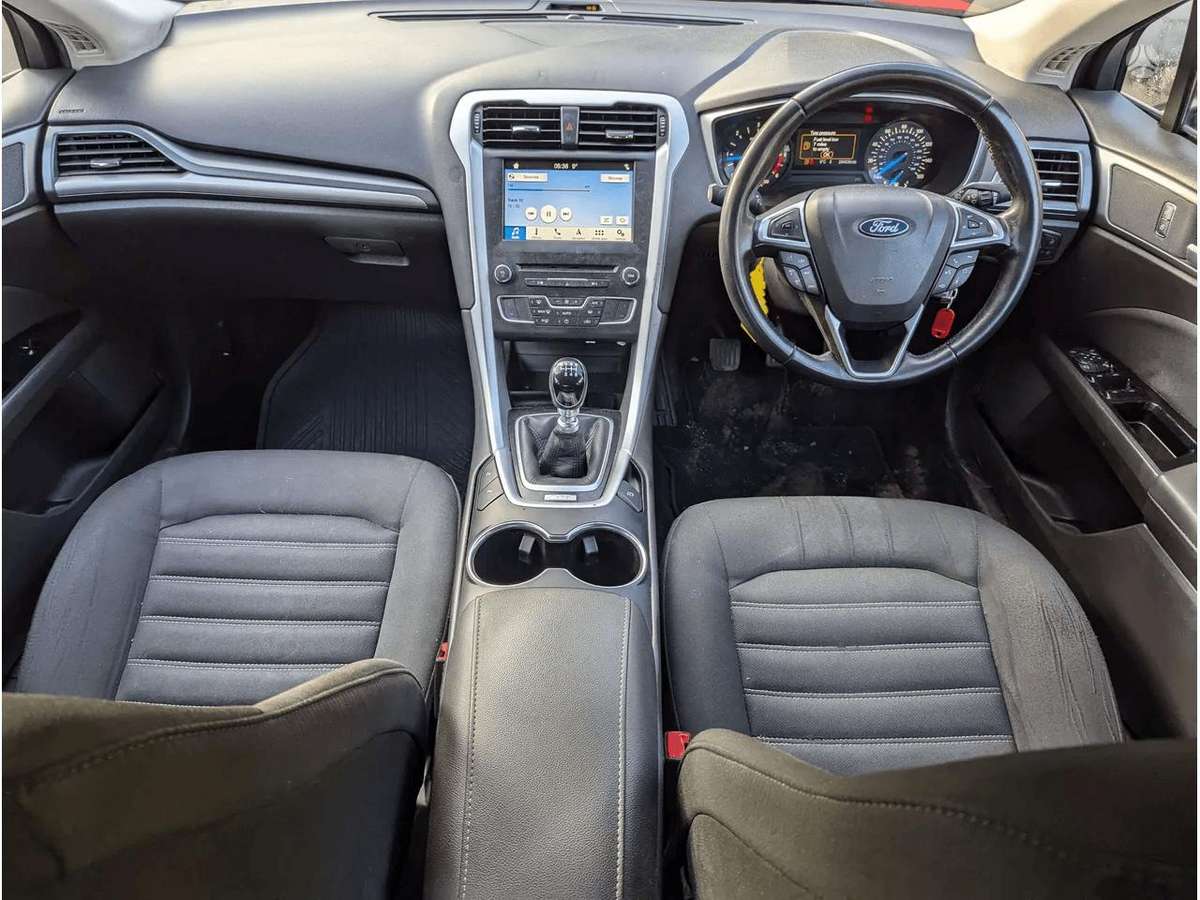 Ford Mondeo, 2.0 l., Хэтчбек