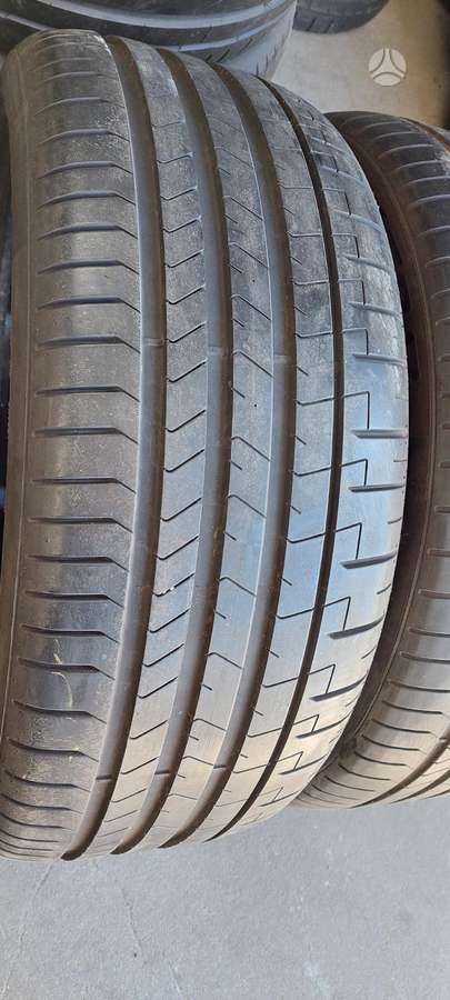 Pirelli, летние 275/40 R22