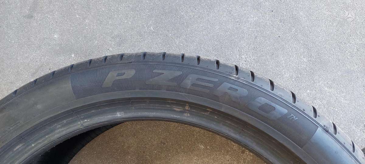 Pirelli, летние 275/40 R22