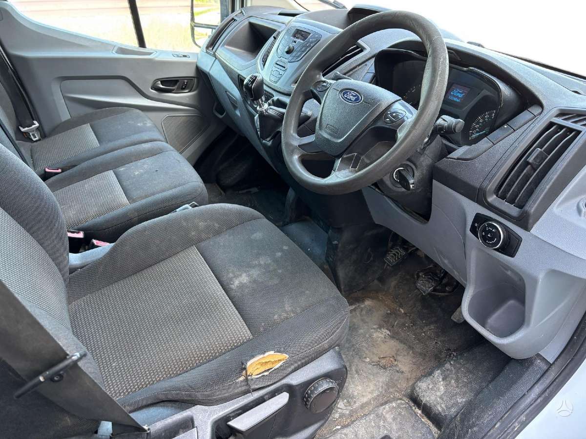 Ford Transit Dalimis rida 121000 myliu