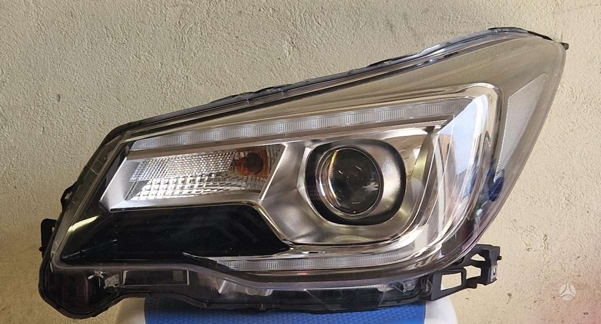 Subaru Forester lights