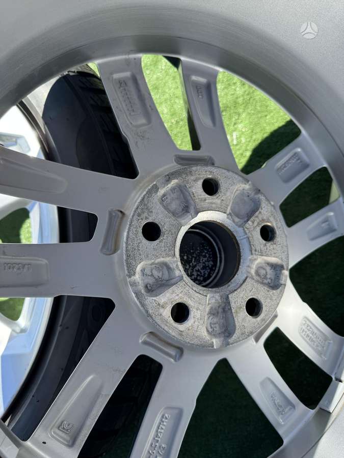 Skoda ORGINALUS - 7J, ET43, light alloy, R17
