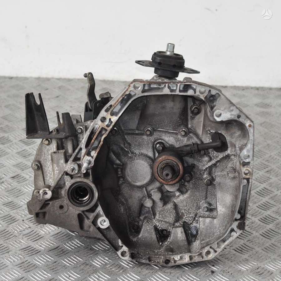 Nissan Note reduktors, ātrumkārba