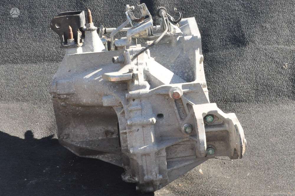 Mitsubishi Lancer differential, gearbox