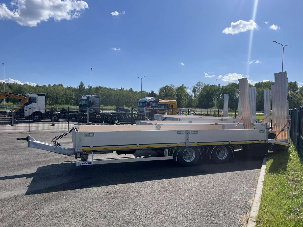 Panav  TP018L, custom trailer / semi-trailer