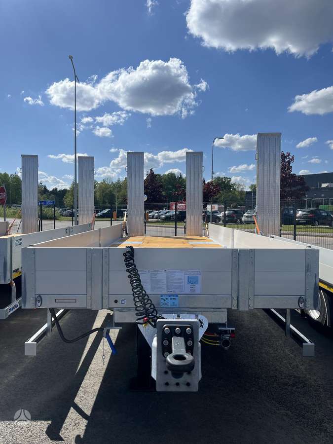 Panav  TP018L, custom trailer / semi-trailer