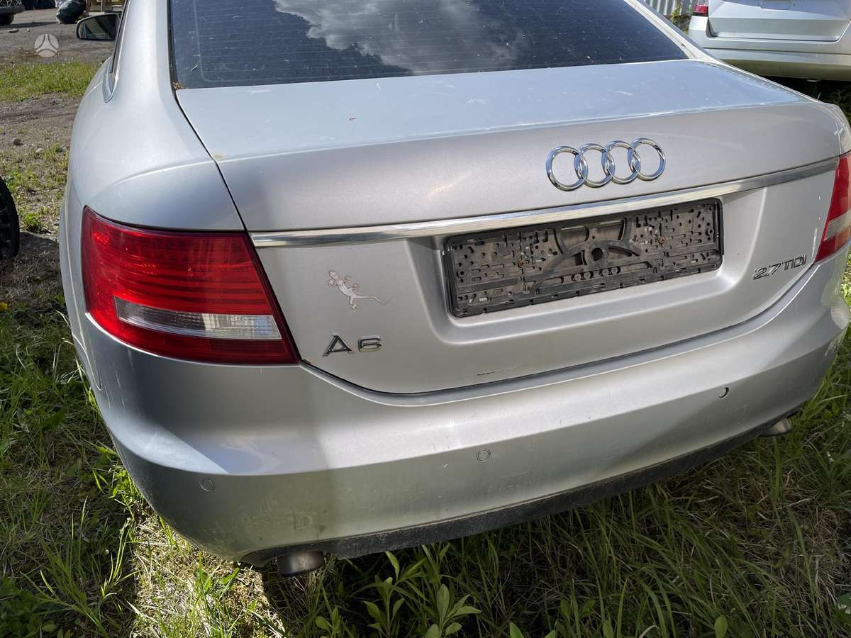 Audi A6 dalimis