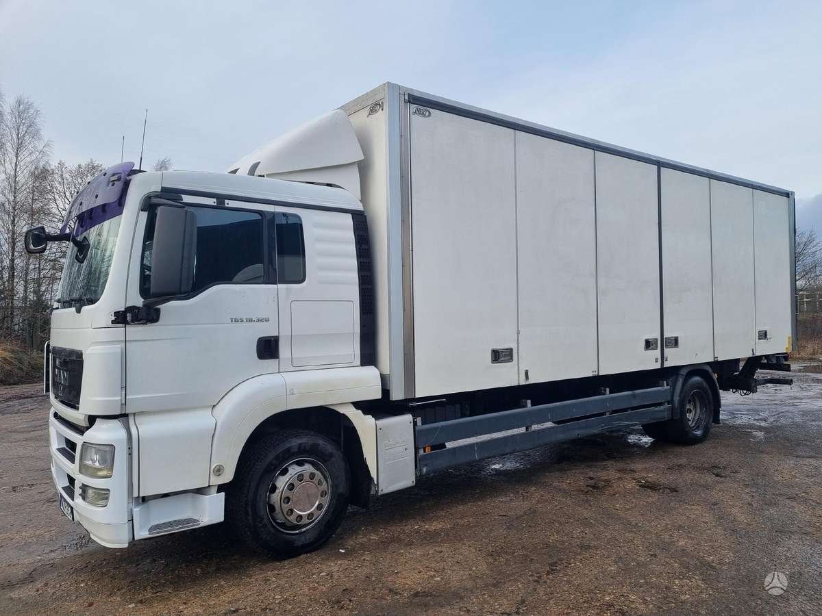 MAN TGS 18.320, box trucks / box vans