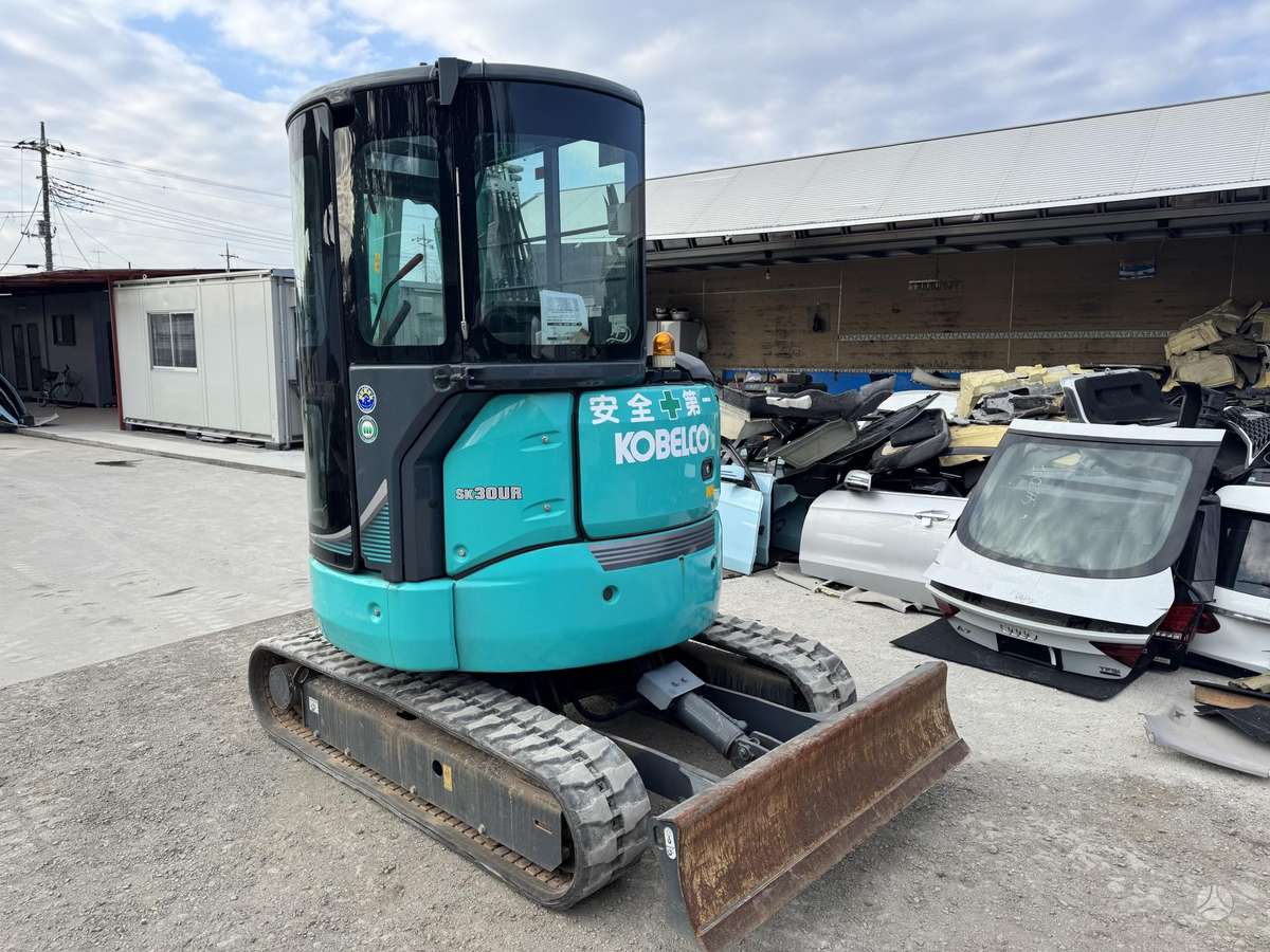 Kobelco SK30UR-6, mini ekskavatoriai