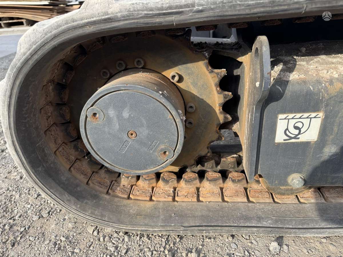 Kobelco SK30UR-6, мини-экскаваторы