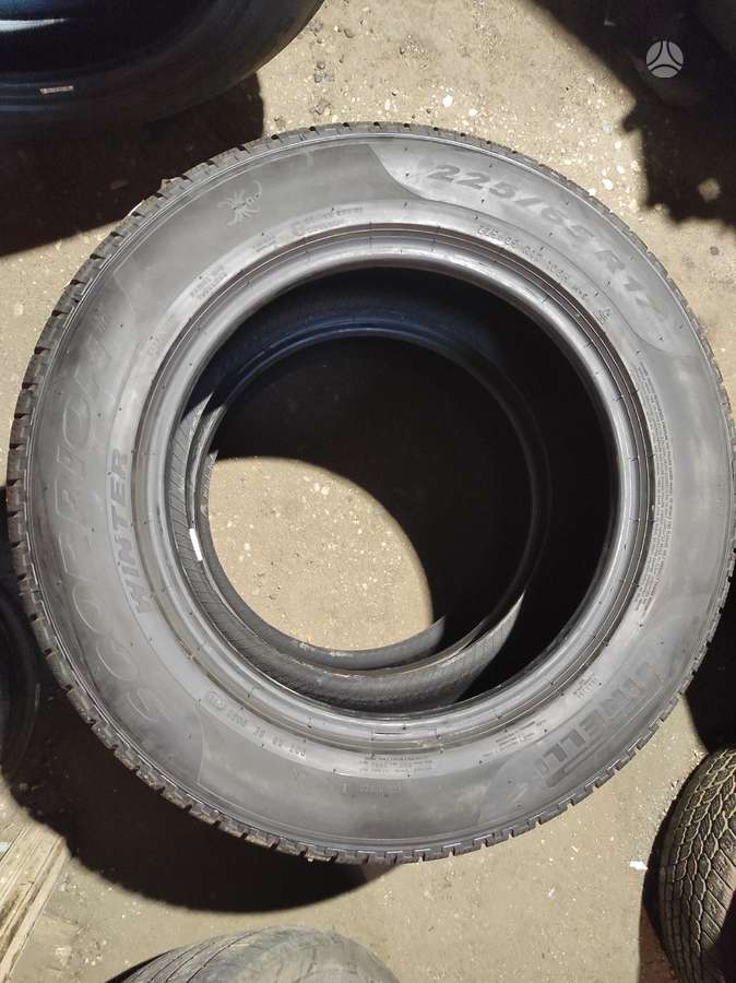 Pirelli, winter 225/65 R17