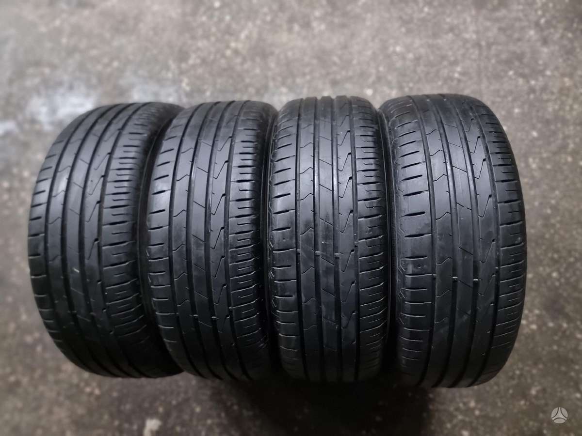 Hankook, летние 205/55 R17
