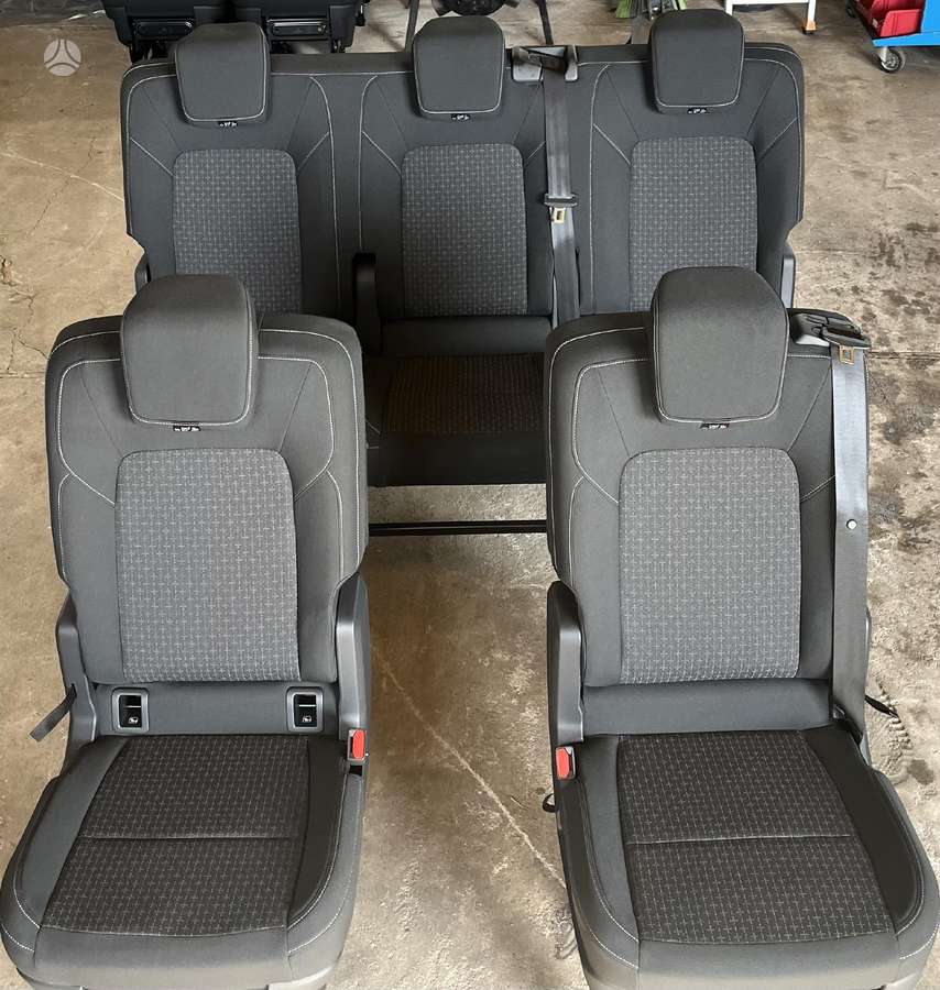 Ford Transit-custom, passenger vans