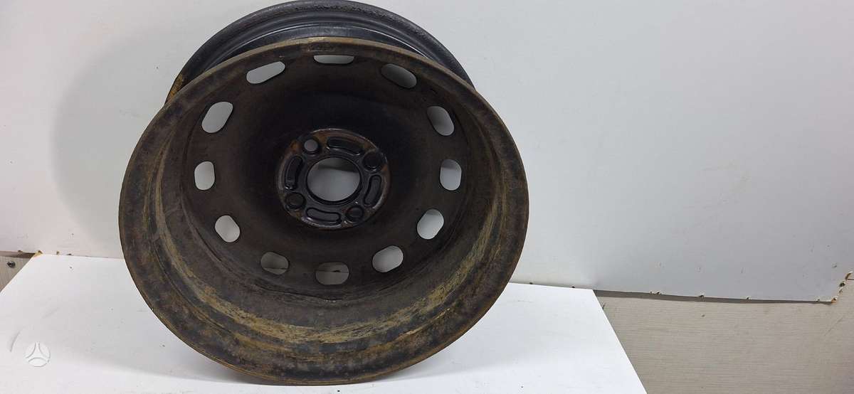 Ford B-Max, tērauda apzīmogoti, R15