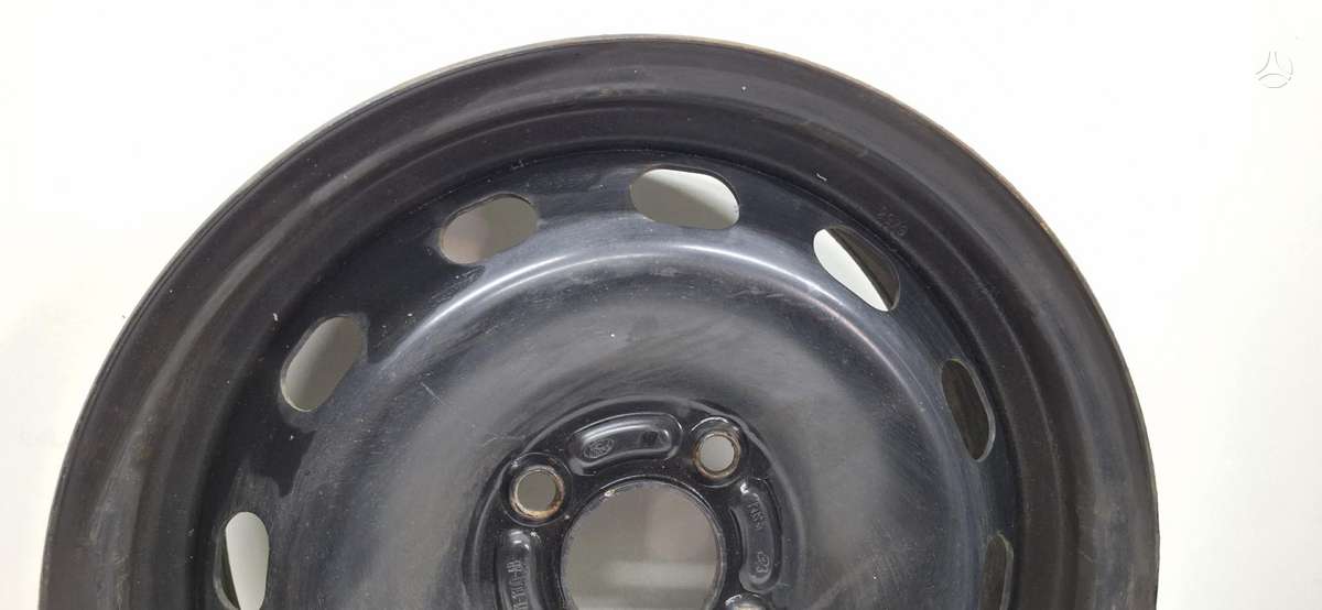Ford B-Max, tērauda apzīmogoti, R15