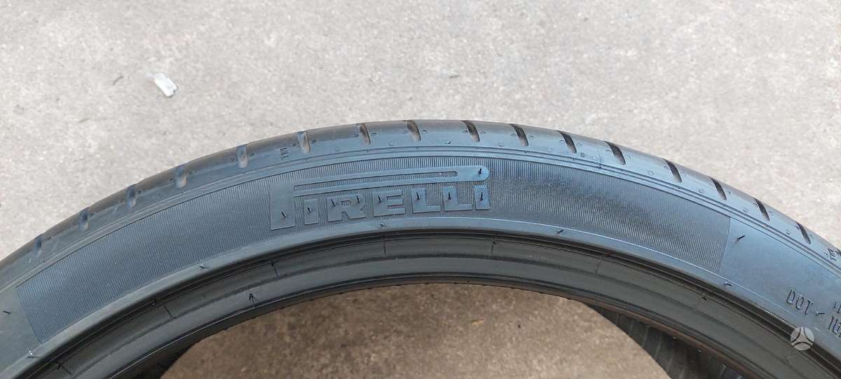 Pirelli, vasaras 235/35 R20