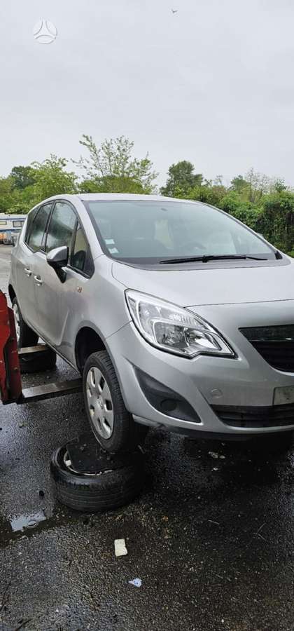 Opel Meriva 37069885048