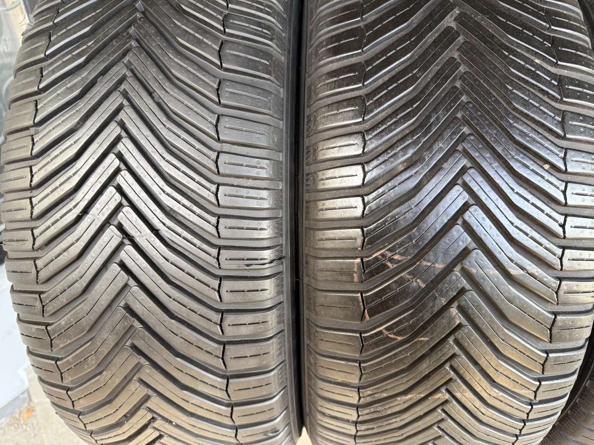 Michelin Cross climate2 suv, universalios 225/55 R19