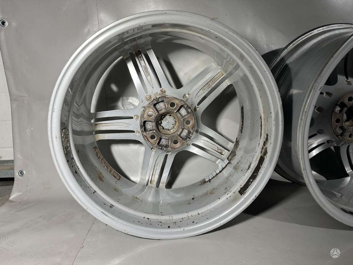 Porsche MACAN, lengvojo lydinio, R19