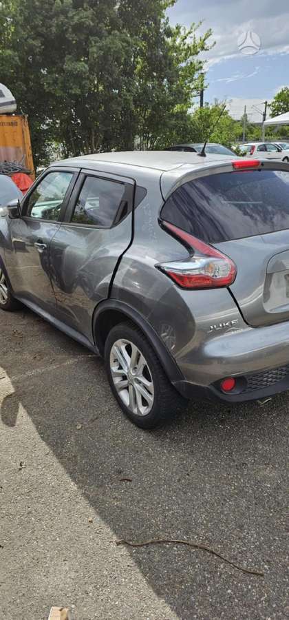 Nissan Juke 37069885048