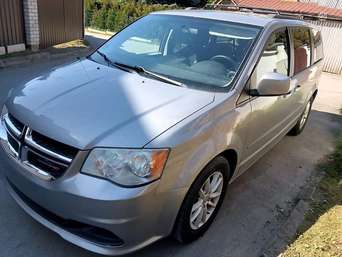 Dodge Grand Caravan rezerves daļās