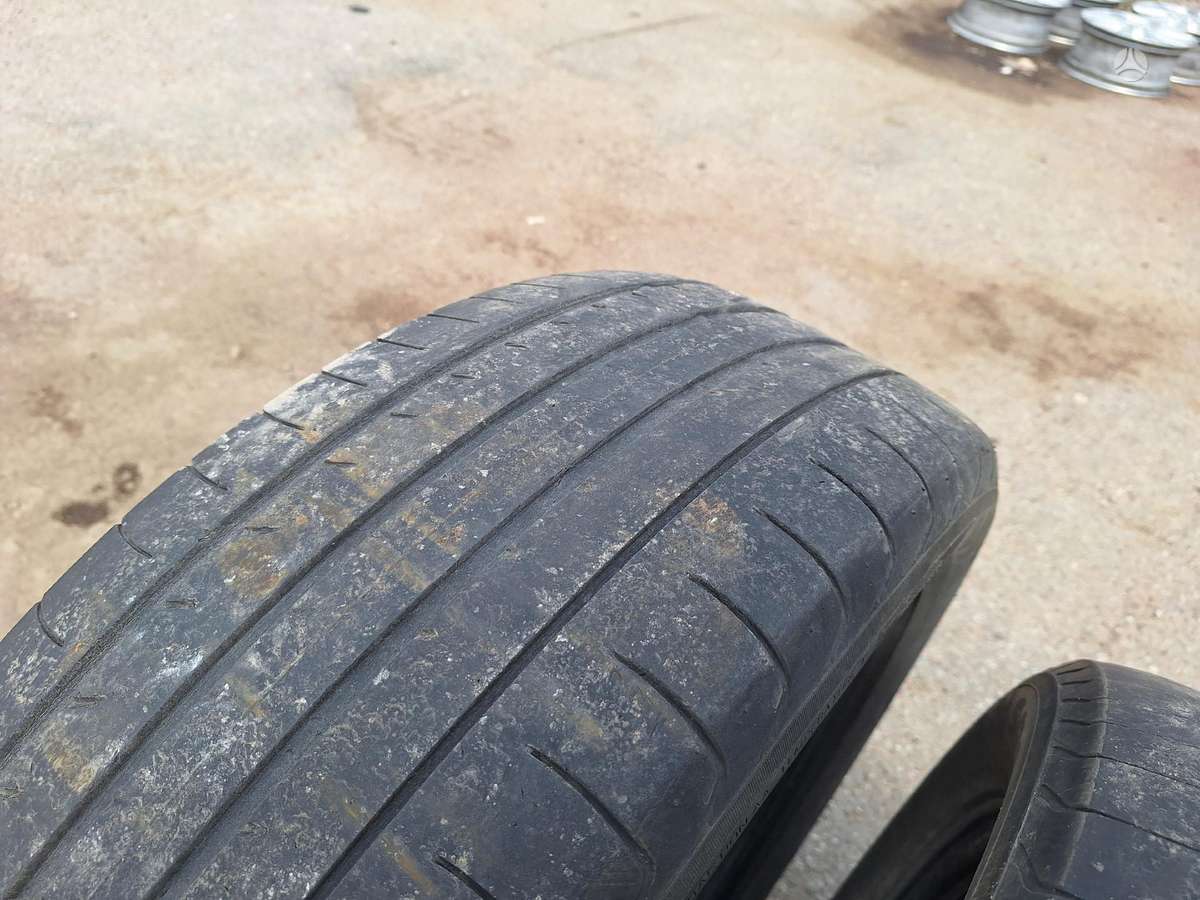 Continental, vasaras 235/50 R19