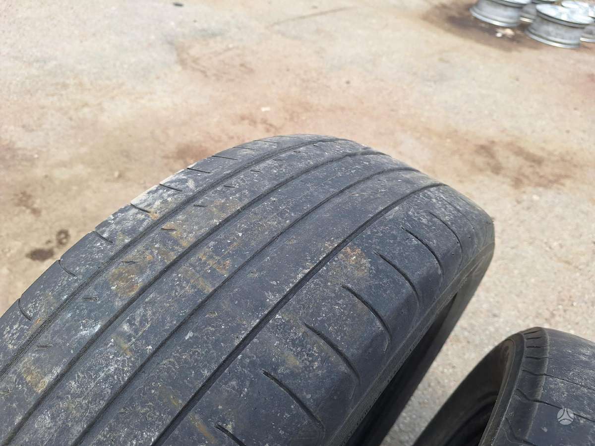 Continental, vasarinės 235/50 R19