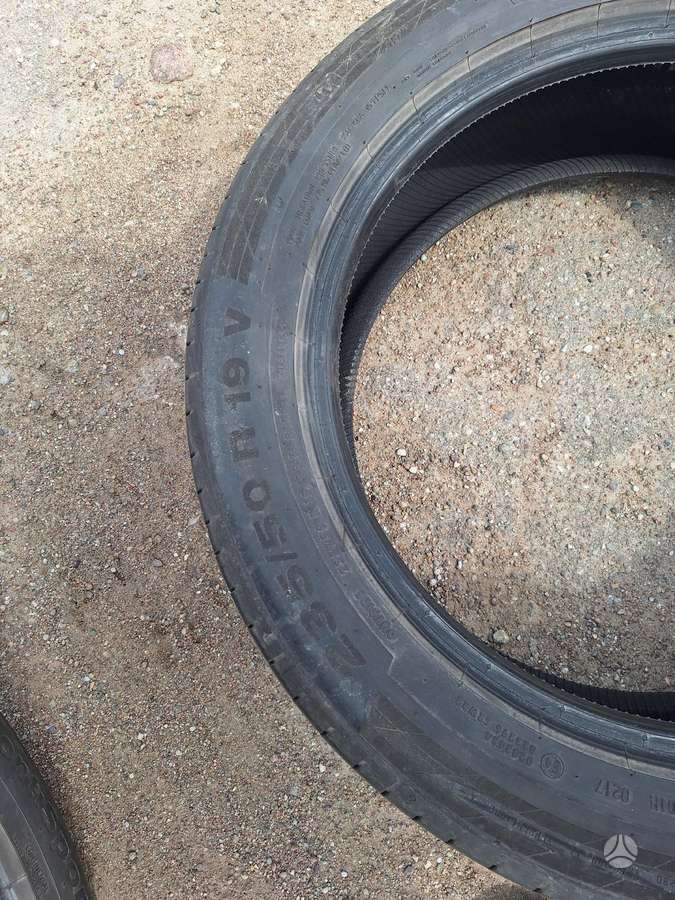 Continental, vasaras 235/50 R19