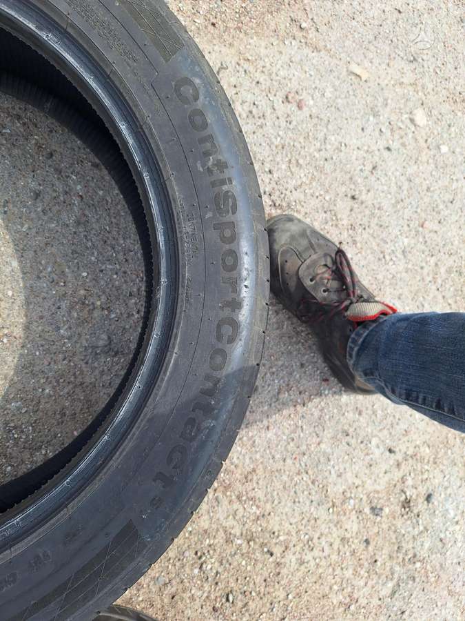 Continental, vasaras 235/50 R19