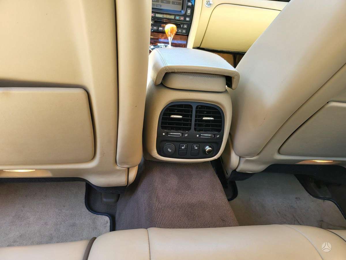 Jaguar XJ, 3.0 l., Седан