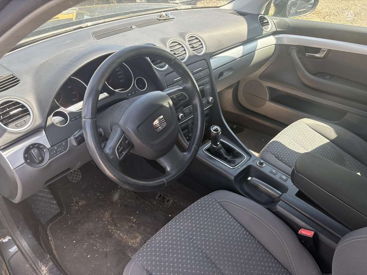 Seat Exeo 37068366700