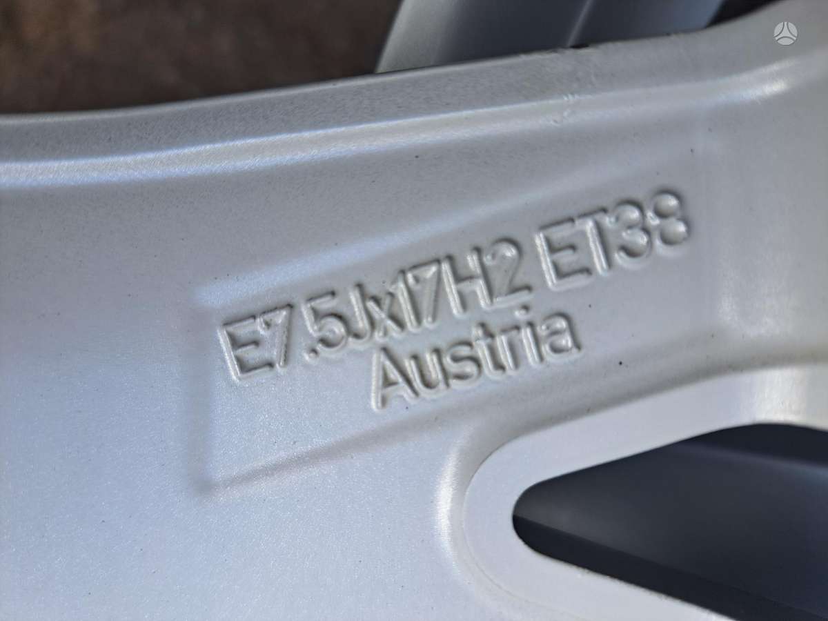 Audi A4B9 7.5j et39, легкосплавные , R17
